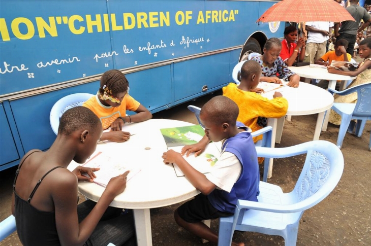 Après six mois passés  dans cette commune - Le Bibliobus quitte Treichville dans la ferveur et l’allégresse